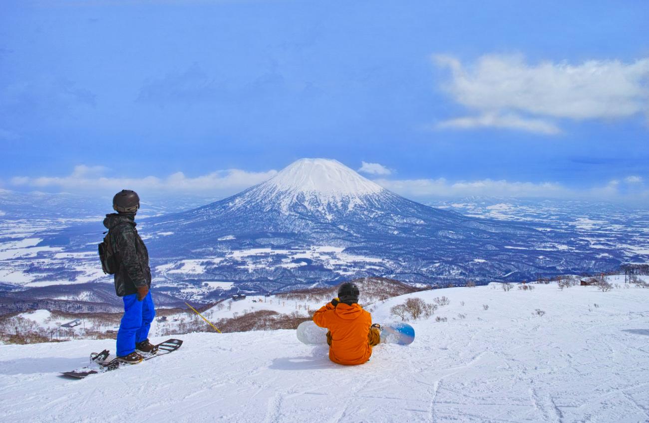 Skiing in Niseko